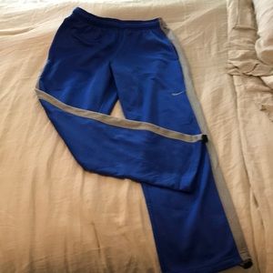 Nike thermal athletic pants